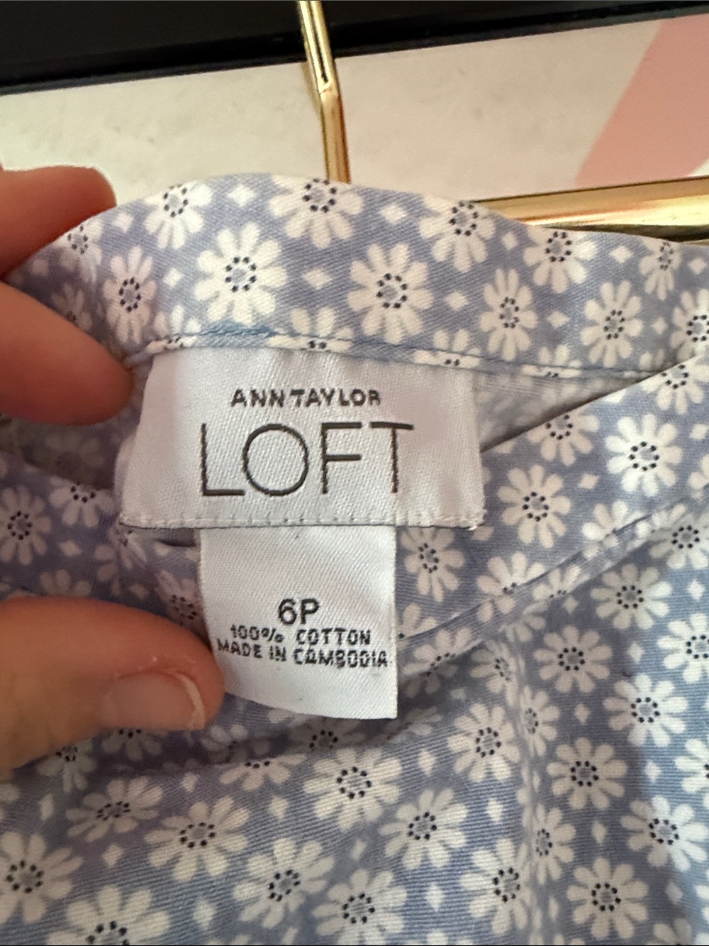 LOFT Light Blue and White Daisy Pencil Mini Skirt - Picture 2 of 5